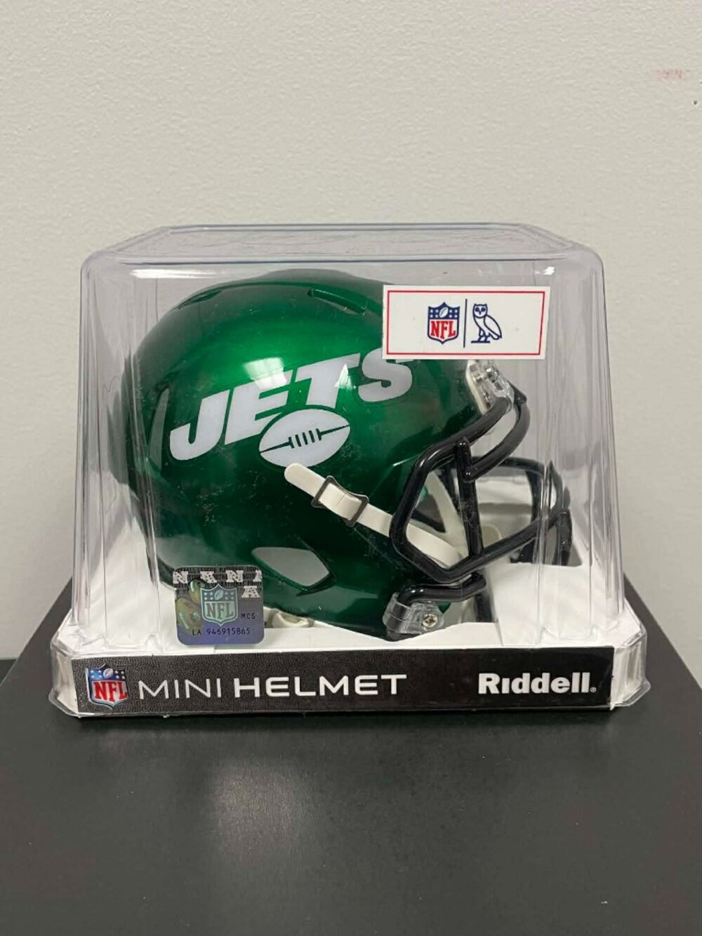 OVO x Riddell NFL Mini Helmet - New York Jets